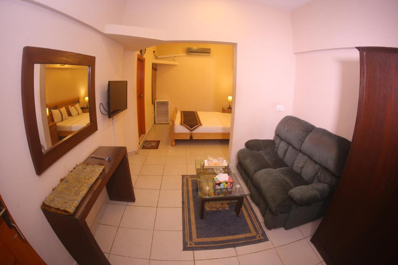 Royal Inn Hotel Karáčí Exteriér fotografie